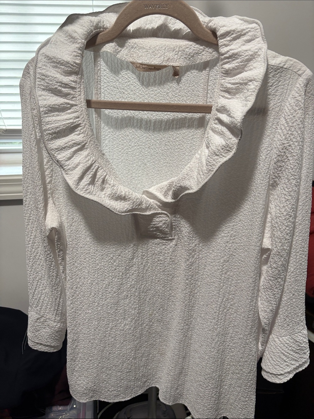 Soft Surroundings Cream Ruffled Collar Long-Sleeve Top